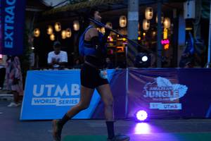 BIB: 5500
                            <button type="button" onclick="openModal(21897146)" class="btn btn-primary btn-sm float-right btn-popup" data-toggle="modal" data-target=".modal-high-quality">
                        <i class="fas fa-shopping-cart"></i> Add to Cart
                    </button>
                                            <button type="button" onclick="isThisMe(21897146, true)" class="btn btn-success btn-sm float-right btn-popup btn-isme hidden" data-toggle="tooltip" data-placement="bottom" title="นี่คือรูปของคุณใช่ไหม คลิกที่นี่เพื่อเอาเข้าอัลบั้ม">
                        <i class="fas fa-plus"></i> Add to album
                    </button>
                    <button type="button" onclick="isThisMe(21897146, false)" class="btn btn-warning btn-sm float-right btn-popup btn-isnotme hidden">
                        <i class="fas fa-ban"></i> Remove from album
                    </button>